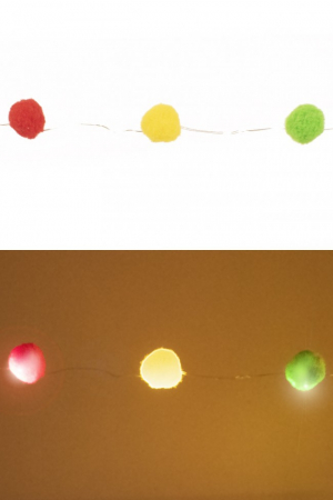 Verlichtingsnoer 20 bollen 25 mm rood/geel/groen exclusief 3 x AA batterij