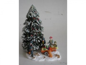 Dickensville figuren bij kerstboom